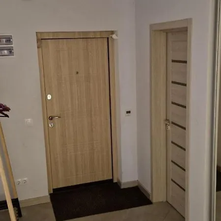 Family Apartment 2 Rooms Харьков Экстерьер фото